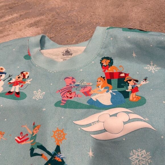 Disney Cruise Line Spirit Jersey  Limited Edition Christmas Exclusive size L - Picture 2 of 10